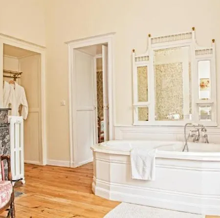 Chateau Atypique Proche Bordeaux Villa *