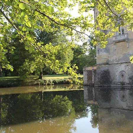 Chateau Atypique Proche Bordeaux Villa *